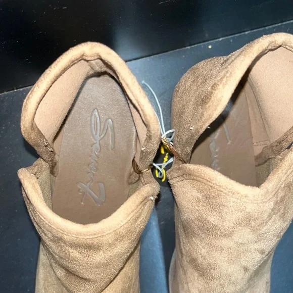 Seven7 soho ankle boot beige size 8 shoe - Picture 5 of 8